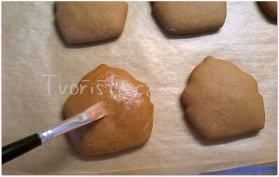 Muffinky po upečení potřu vajíčkem