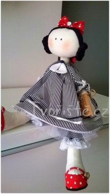 Panenka černobílá