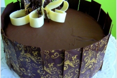 Dort - čokoládový s borůvkovou pěnou