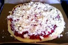 Rybízový koláč s drobenkou