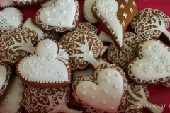 Směs srdíček a stromů