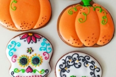 Halloweenské dýně a lebky