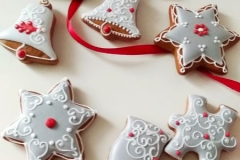 Perníková kombinace na stromeček v šedé