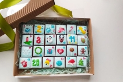 Perníkový adventní kalendář pro kluky