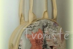 Kabelka pro tetu a pro radost