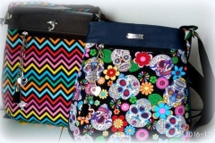 Kabelka - kombinace s koženkou- lebky