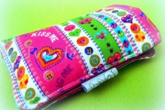 Pouzdro na mobil ke kabelce Eliška