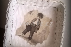 Košíček bílý s uchem - vnitřní strana