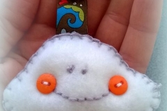 Přívěšek z filcu - obláček